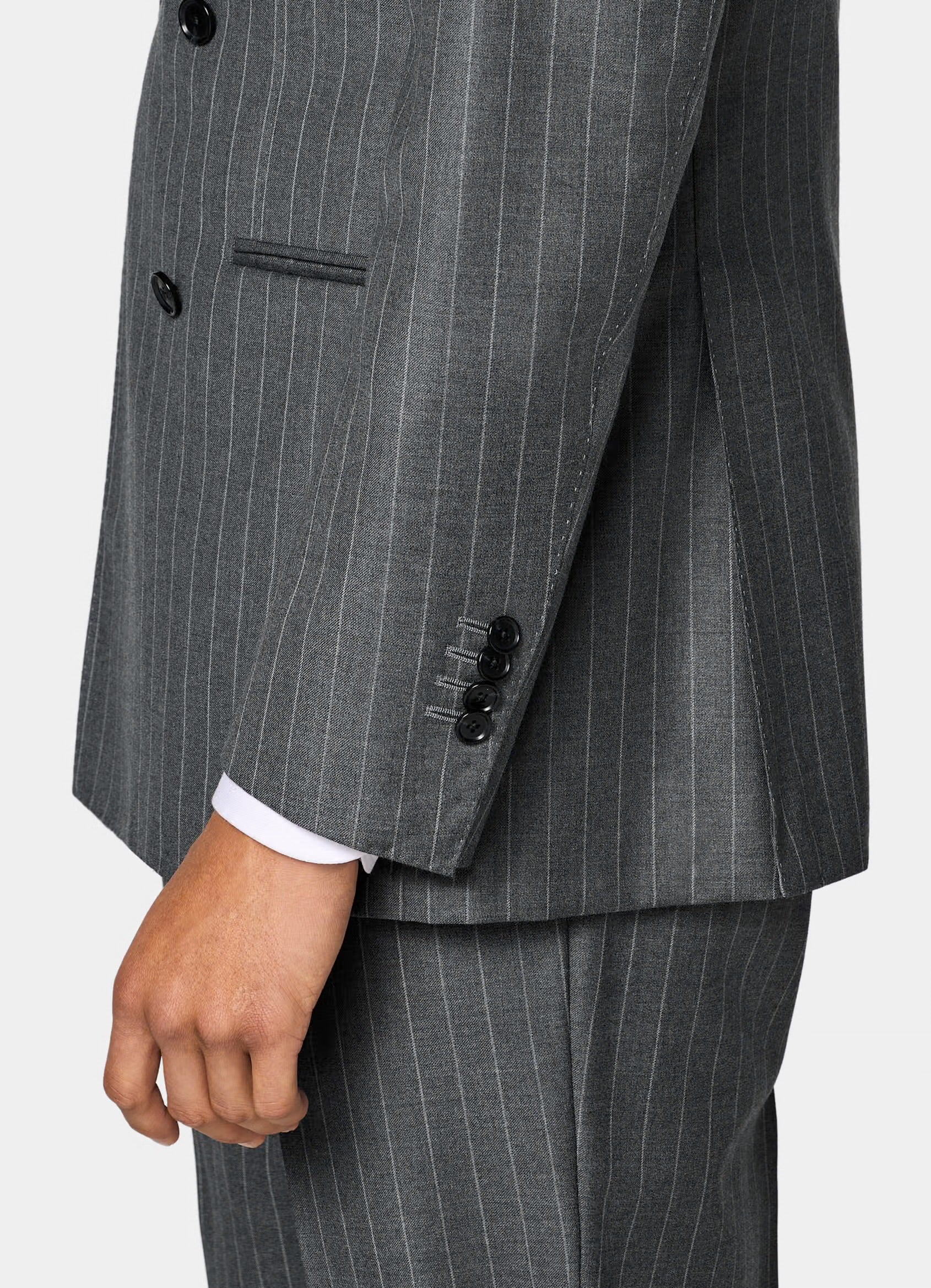 PREMIUM SUIT